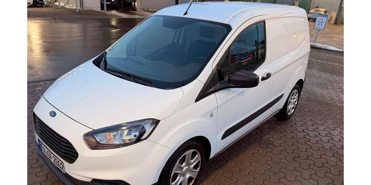 Ford Transit Courier 36.692 km 13.000 &euro; Hattingen 45525