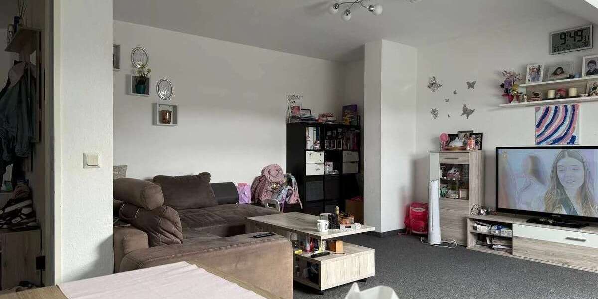 Etagenwohnung Neuss Reuschenberg - 2 Zimmer, 65 m&sup2;, 570&euro; | Angebot:27643447
