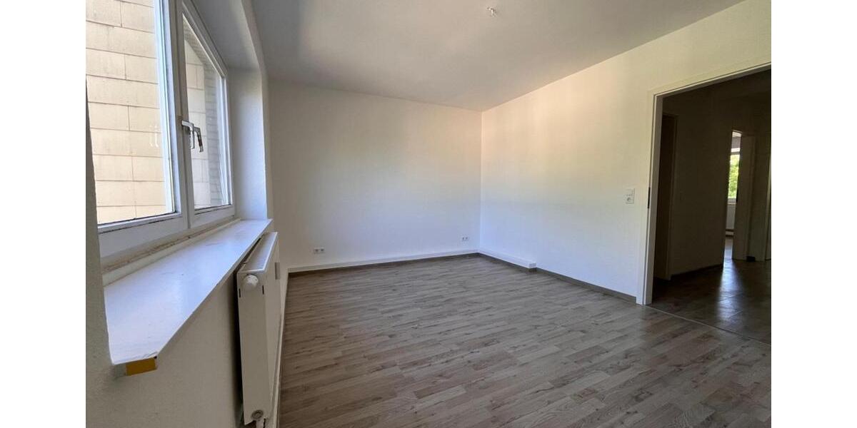 Etagenwohnung Wuppertal Gemarkung Vohwinkel - 4 Zimmer, 84 m&sup2;, 730&euro; | Angebot:26459013