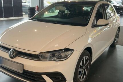 VW Polo 51.941 km 12.500 &euro; Köln 51145
