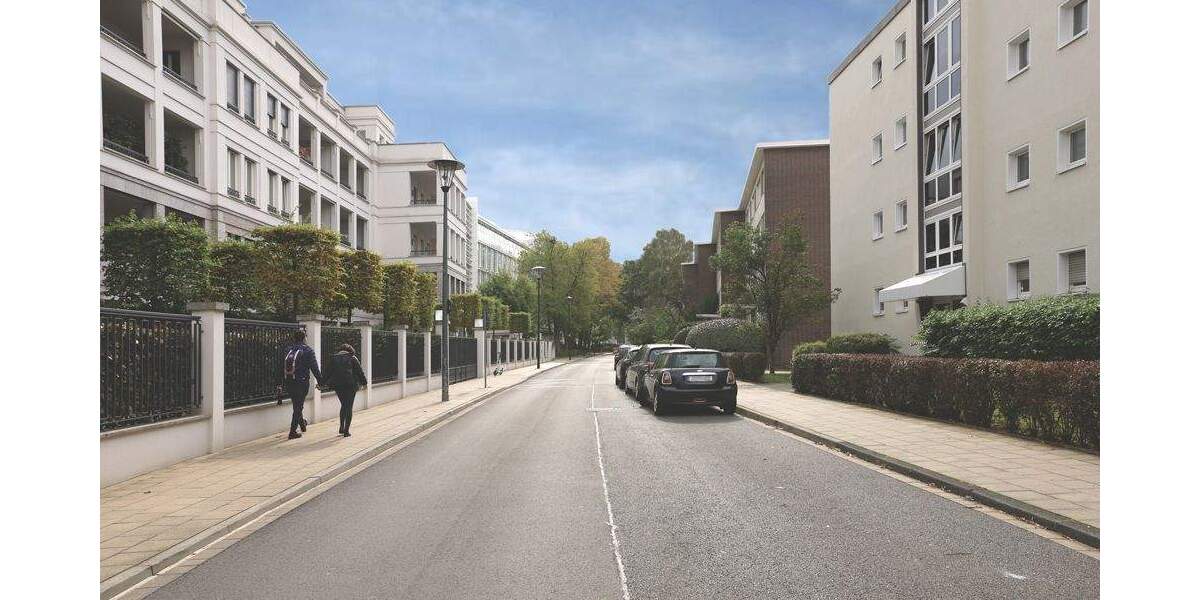 Einfamilienhaus Düsseldorf Oberkassel - 160&euro; | Angebot:24711984