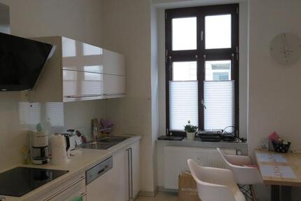 Wohnung Wuppertal Arrenberg - 2 Zimmer, 67 m&sup2;, 700&euro; | Angebot:24678792