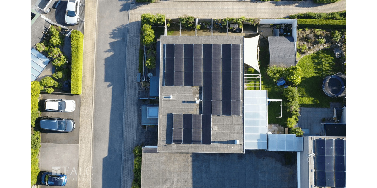 Bungalow Wermelskirchen - 4 Zimmer, 118 m&sup2;, 395.000&euro; | Angebot:25696532