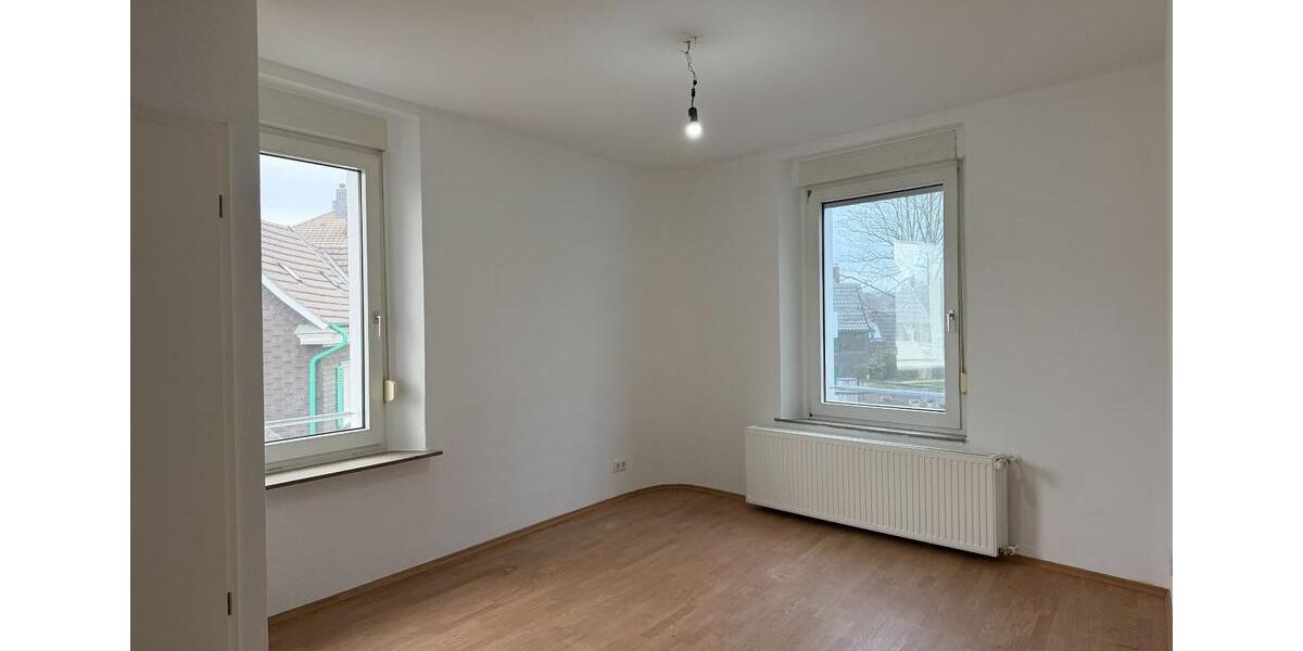 Etagenwohnung Burscheid - 3 Zimmer, 70 m&sup2;, 800&euro; | Angebot:24767082