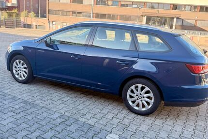 Seat Leon 180.000 km 6.399 &euro; Köln 50825