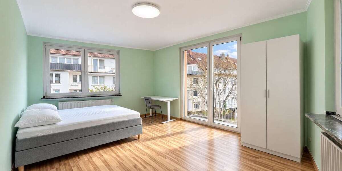 Etagenwohnung Düsseldorf Bilk - 3 Zimmer, 80 m&sup2;, 2.100&euro; | Angebot:27032480