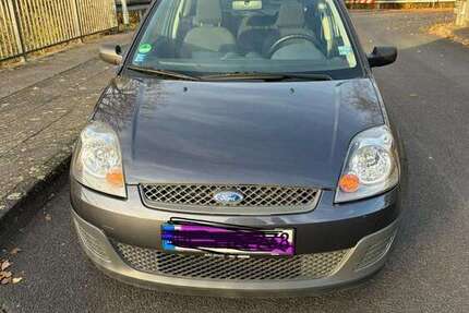 Ford Fiesta 40.400 km 3.000 € Hilden 40724