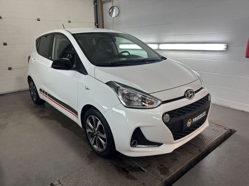 i10