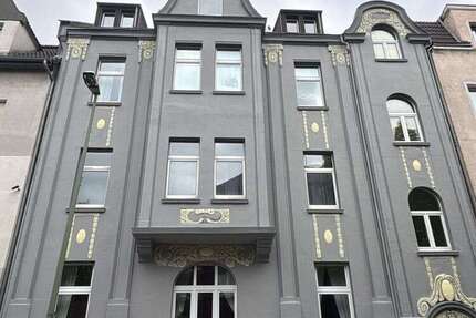 Wohnung zum Kaufen in Duisburg 105.000 € 106 m²