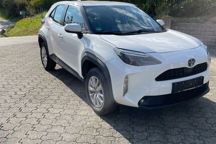 Toyota Yaris Cross 97.850 km 17.750 € Lindlar 51789