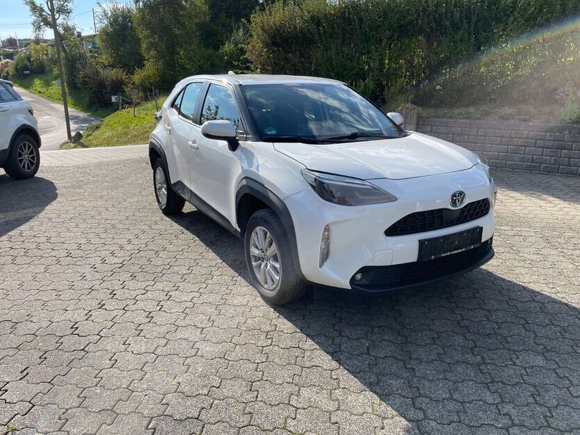 Toyota Yaris Cross 97.850 km 17.750 € Lindlar 51789