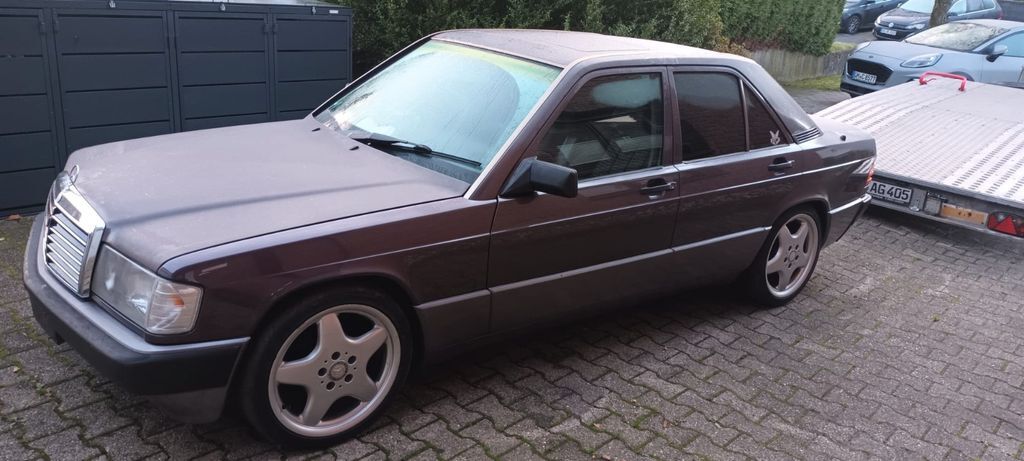 Mercedes-Benz 190 341.000 km 3.600 € Wipperfürth 51688