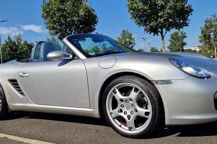 Porsche Boxster 104.876 km 29.987 € Düsseldorf 40549