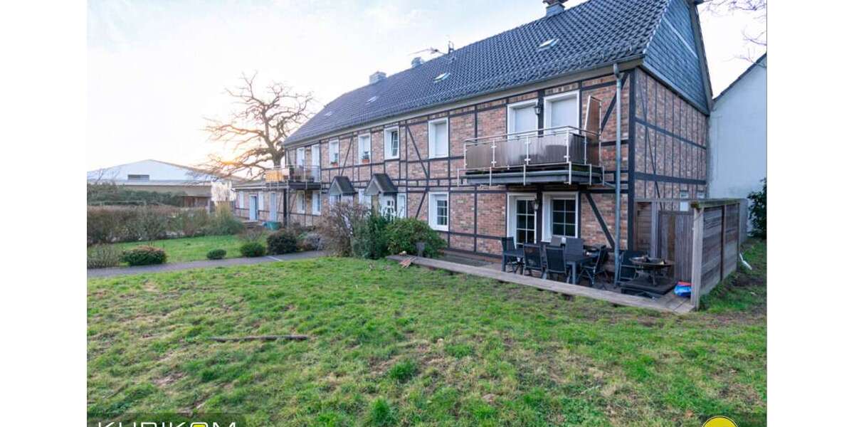 Einfamilienhaus Solingen Aufderhöhe - 10 Zimmer, 247 m&sup2;, 745.000&euro; | Angebot:24904350