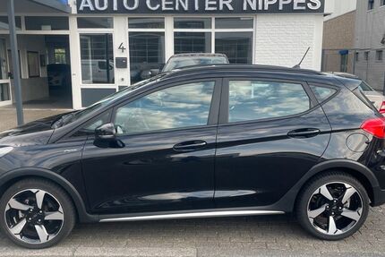 Ford Fiesta 10.200 km 18.900 € Köln 50829