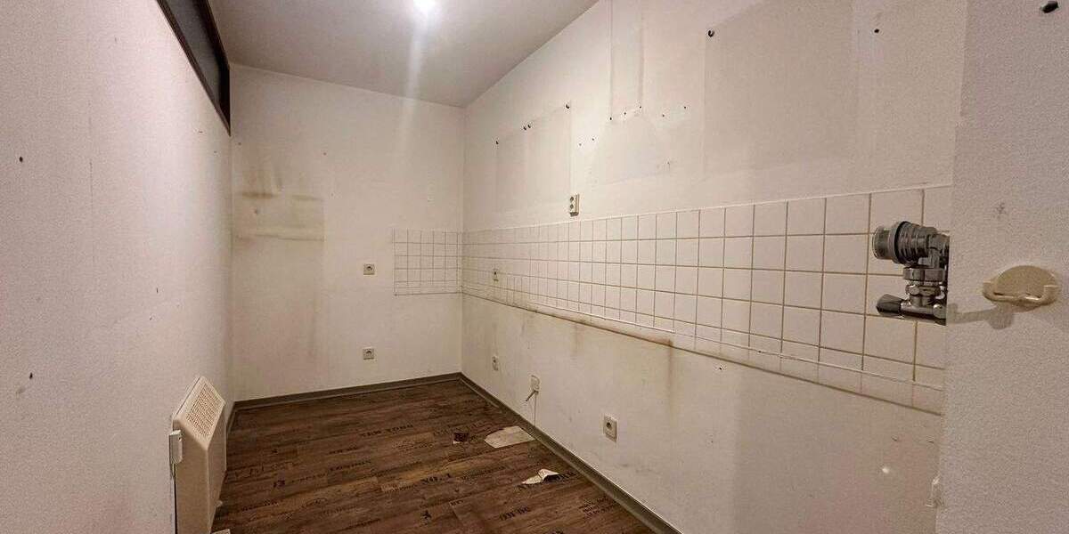 Einfamilienhaus Bergisch Gladbach Bockenberg - 2 Zimmer, 135.000&euro; | Angebot:25650582