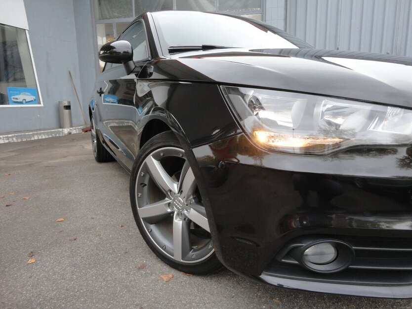 Audi A1 ambition 1,2 TFSI Klimaautom.SHZ PDC Alu17 105.000 km 7.390 € Neuss 41462