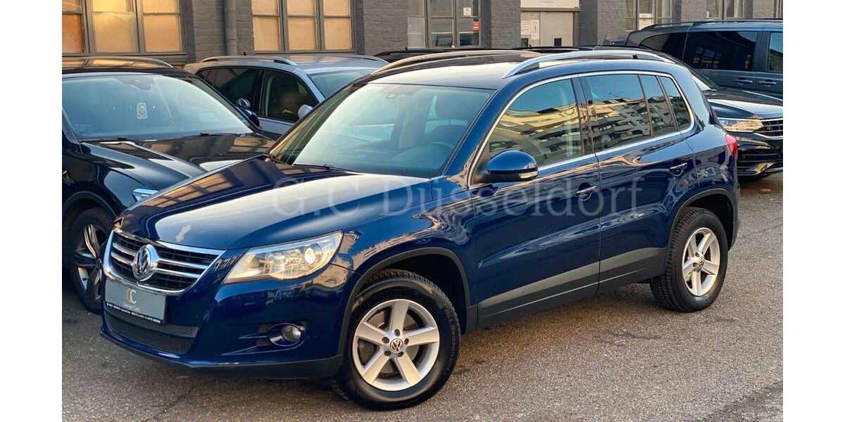 VW Tiguan 319.585 km 6.499 &euro; Düsseldorf 40233