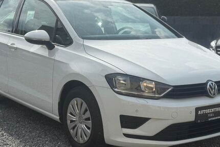 VW Golf Sportsvan 127.000 km 8.997 &euro; Wuppertal 42289