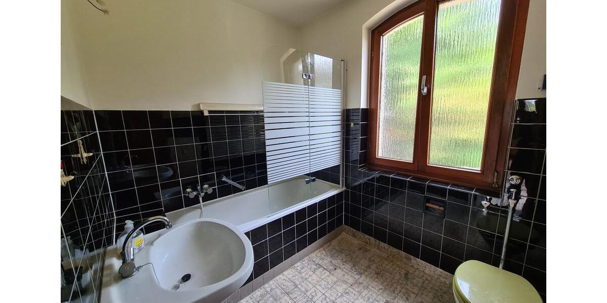 Erdgeschoßwohnung Bergisch Gladbach Alt-Frankenforst - 2 Zimmer, 56 m&sup2;, 781&euro; | Angebot:24795192