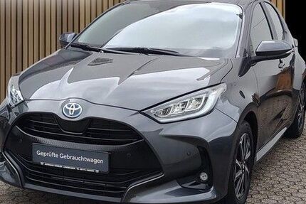 Toyota Yaris 9.650 km 20.990 &euro; Leverkusen 51381