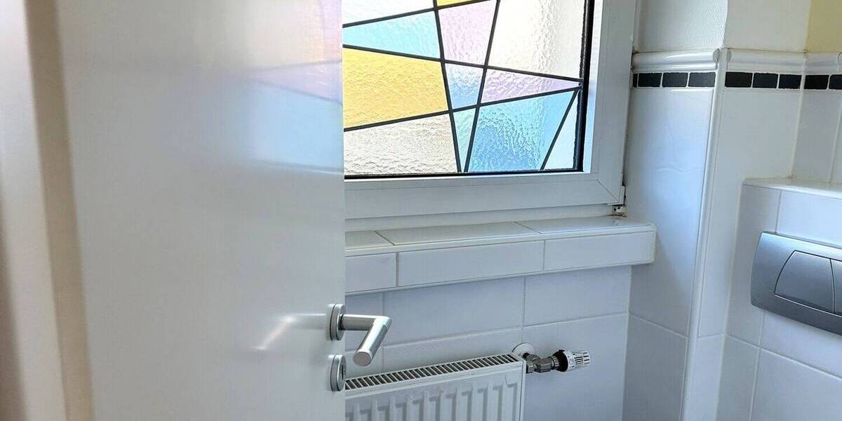 Einfamilienhaus Solingen Wald - 4 Zimmer, 96 m&sup2;, 469.000&euro; | Angebot:23948404