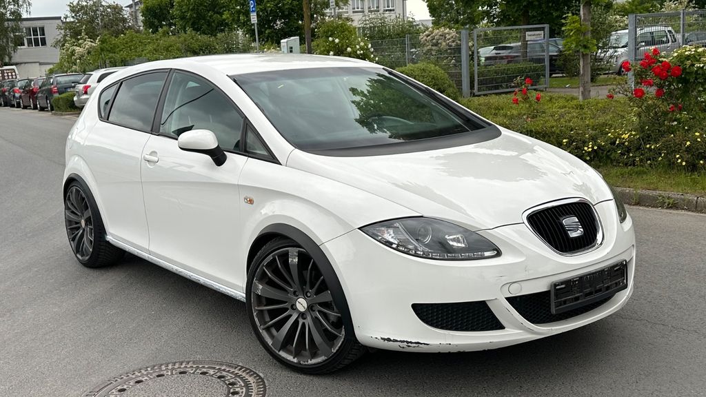 Seat Leon 181.000 km 3.450 &euro; Neuss 41460