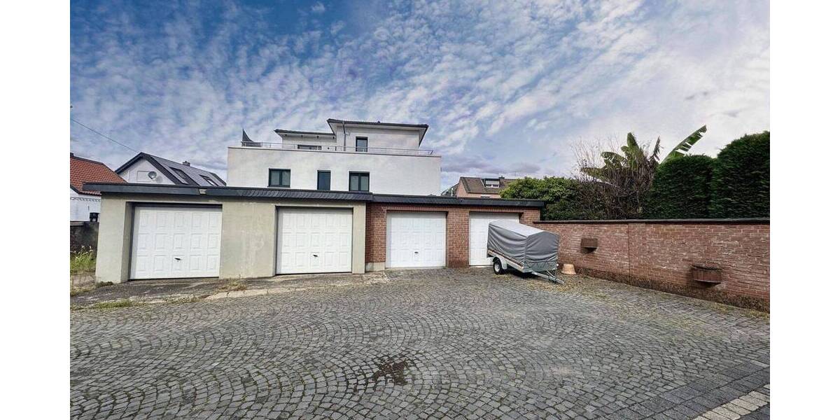 Mehrfamilienhaus, Wohnhaus Leverkusen Bürrig - 6 Zimmer, 159 m&sup2;, 599.000&euro; | Angebot:25926433