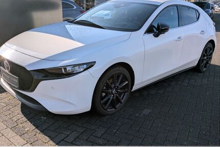 Mazda 3 25.173 km 24.285 &euro; Leverkusen 51373