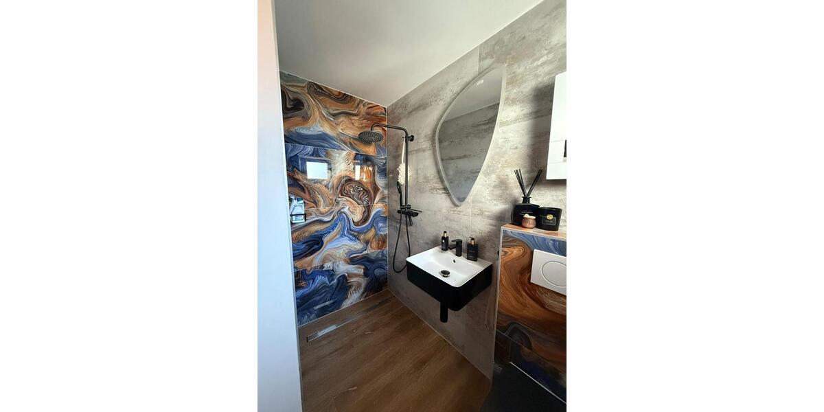 Bungalow Solingen Mitte - 4 Zimmer, 170 m&sup2;, 2.100&euro; | Angebot:27615095