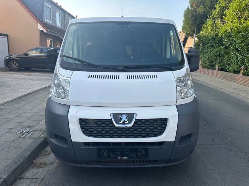 Peugeot Boxer 171.000 km 6.450 € Neuss 41462