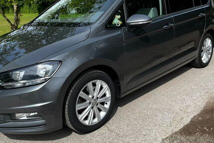 VW Touran 123.600 km 15.500 &euro; Dormagen 41542