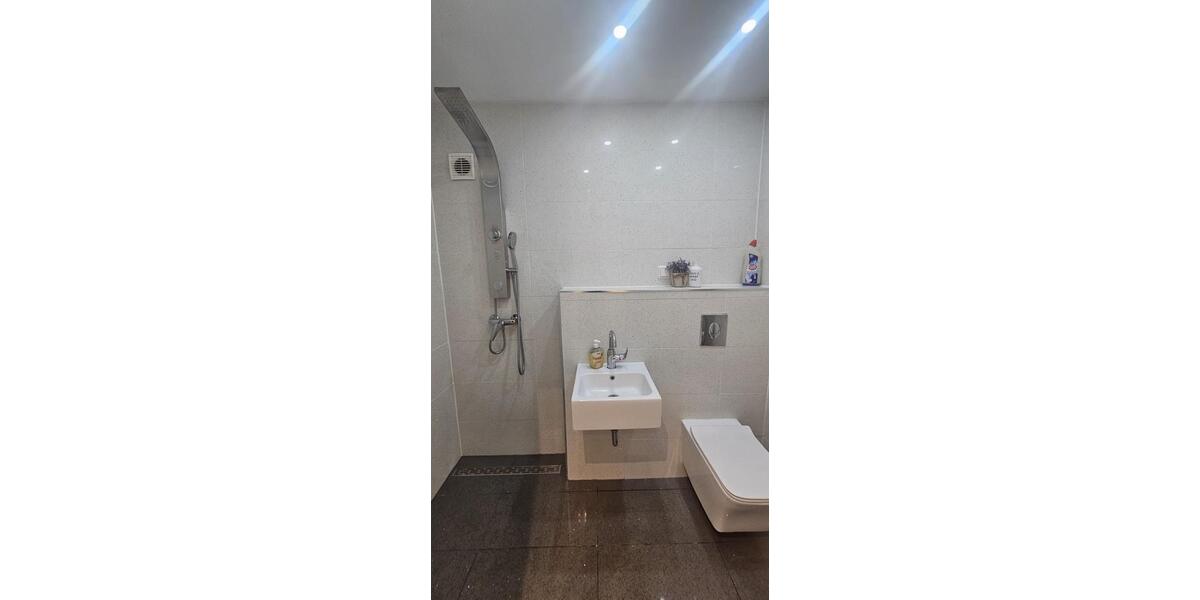 Etagenwohnung Erkrath - 4 Zimmer, 101 m&sup2;, 350.000&euro; | Angebot:27257829