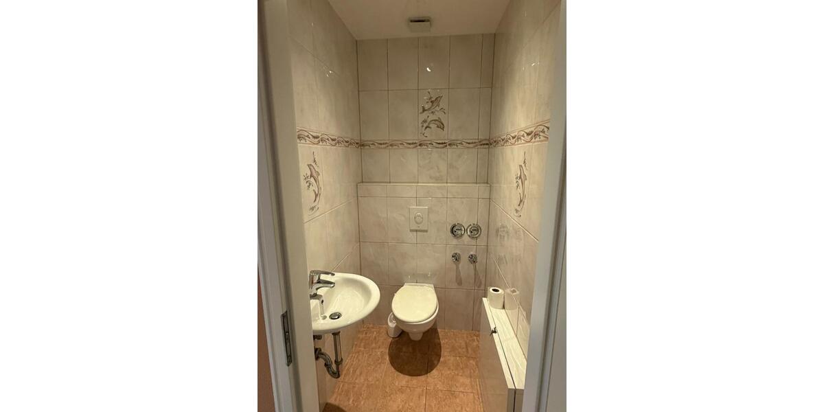 Dachgeschoßwohnung Solingen Wald - 4 Zimmer, 103 m&sup2;, 345.000&euro; | Angebot:26845876