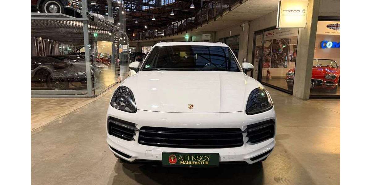 Porsche Cayenne 11.600 km 58.900 € Düsseldorf 40591