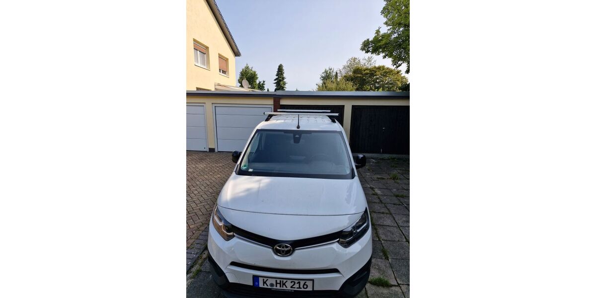Toyota Proace City 55.000 km 13.900 &euro; Köln 51109