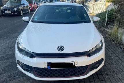 VW Scirocco 122.000 km 6.700 &euro; Wuppertal 42113