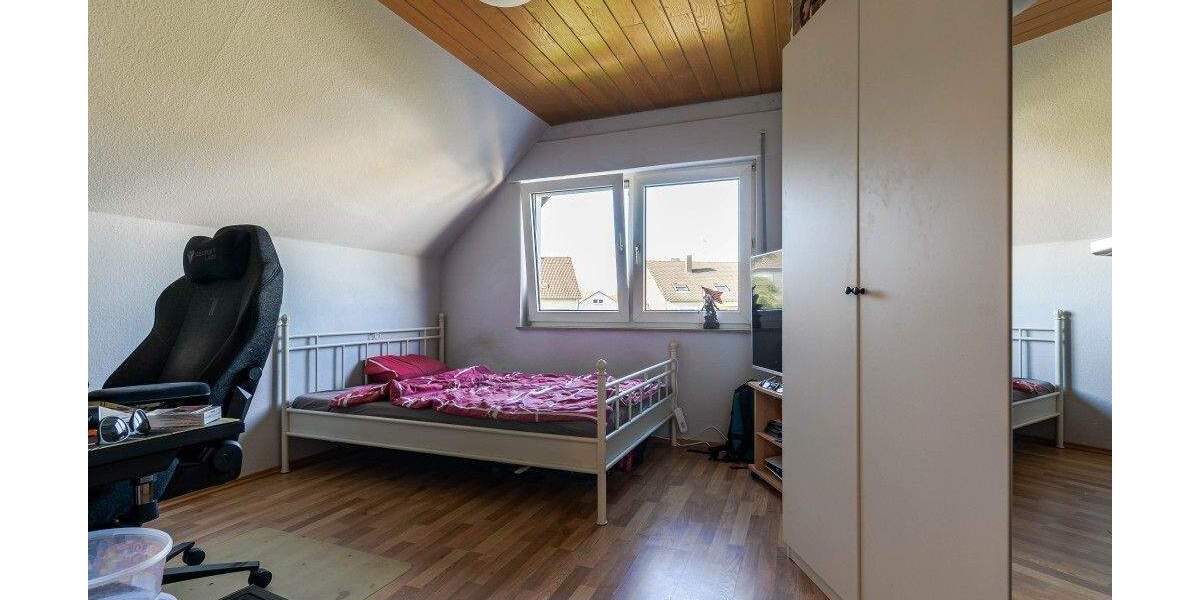 Etagenwohnung Leverkusen Lützenkirchen - 3 Zimmer, 66 m&sup2;, 179.900&euro; | Angebot:24140971