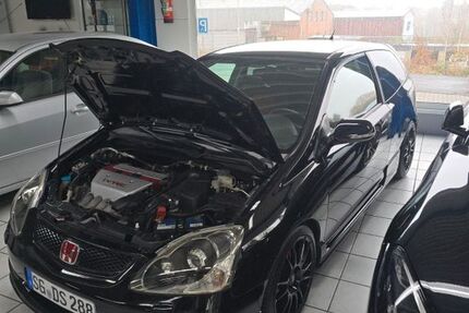 Honda Civic 107.000 km 19.900 &euro; Solingen 42655