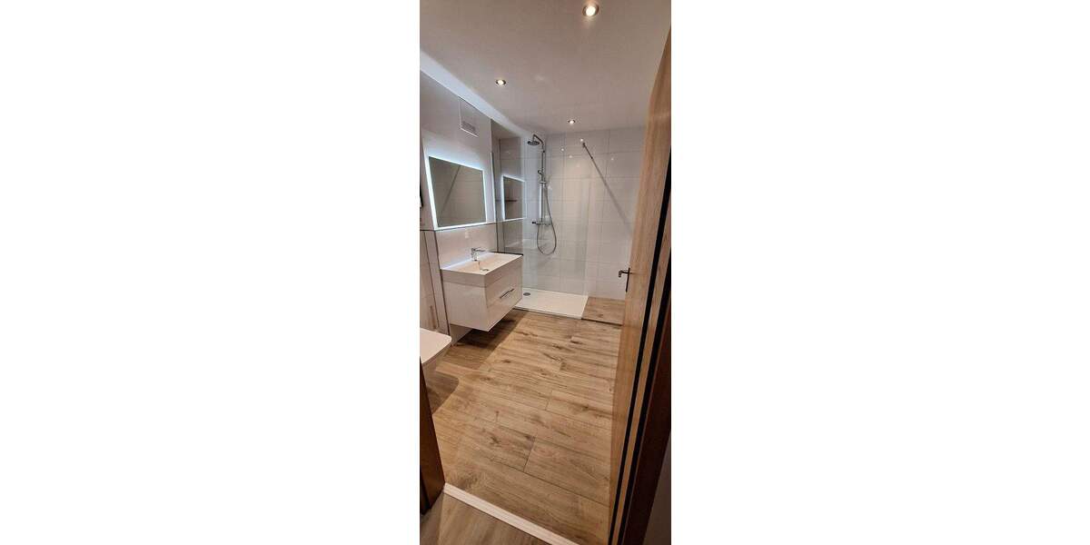 Etagenwohnung Mettmann Metzkausen - 2 Zimmer, 77 m&sup2;, 924&euro; | Angebot:24827932