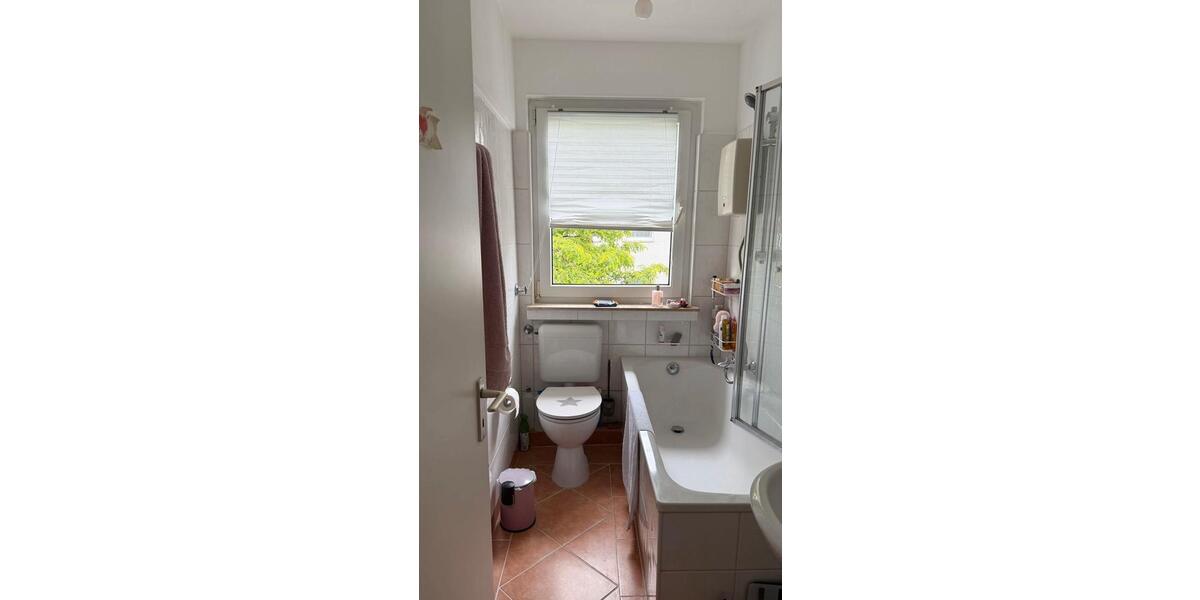 Etagenwohnung Ratingen Lintorf - 2 Zimmer, 43 m&sup2;, 650&euro; | Angebot:26656163