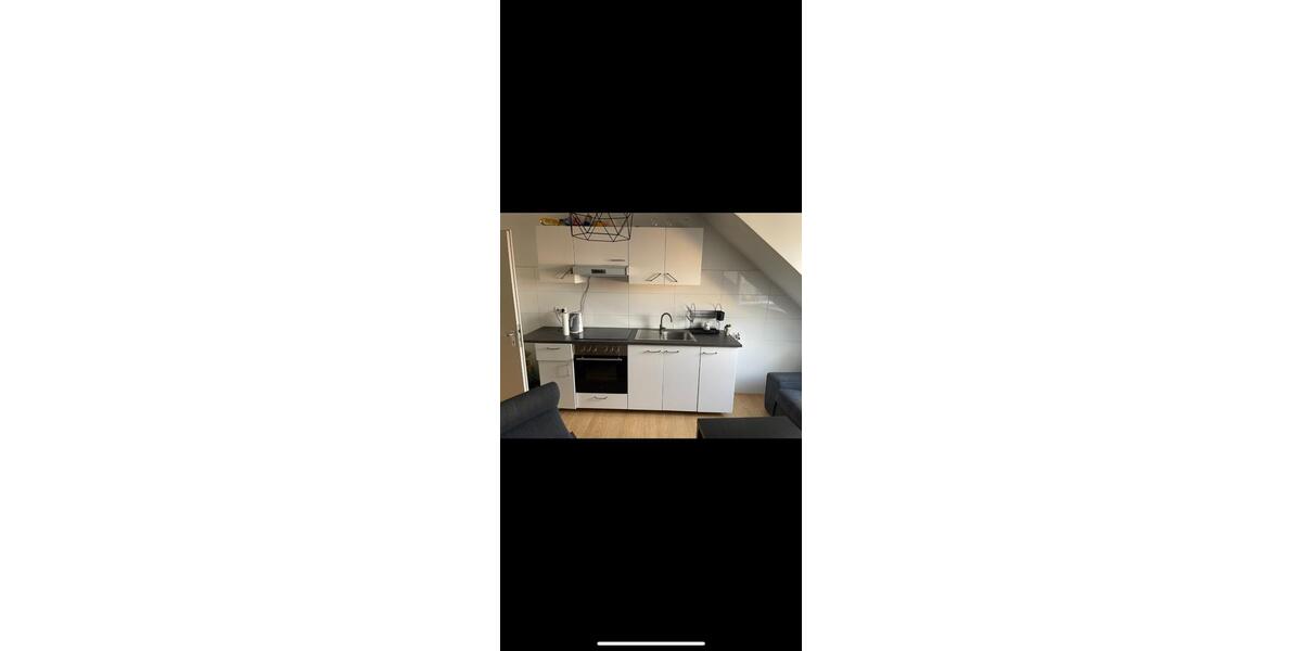 Dachgeschoßwohnung Düsseldorf Derendorf - 2 Zimmer, 50 m&sup2;, 800&euro; | Angebot:24581981