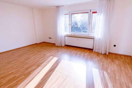 Wohnung Mülheim an der Ruhr Broich - 3 Zimmer, 76 m&sup2;, 550&euro; | Angebot:25472577