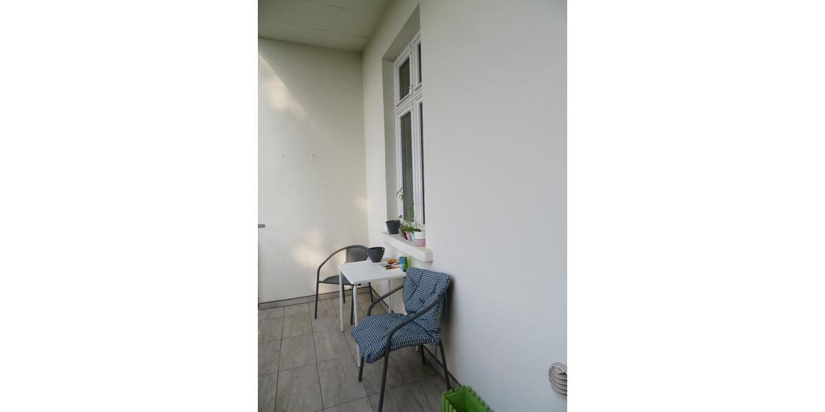 Erdgeschoßwohnung Wuppertal Arrenberg - 2 Zimmer, 67 m&sup2;, 700&euro; | Angebot:24678792