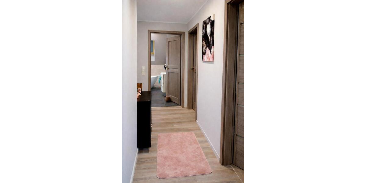 Einfamilienhaus Velbert - 5 Zimmer, 110 m&sup2;, 1.900&euro; | Angebot:24851142