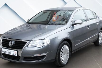 VW Passat 24.000 km 11.990 € Düsseldorf 40231