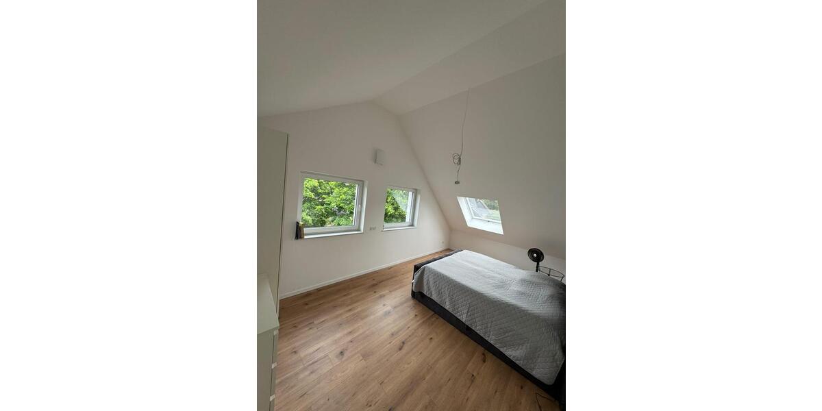 Einfamilienhaus Solingen Wald - 4 Zimmer, 130 m&sup2;, 699.000&euro; | Angebot:26580348