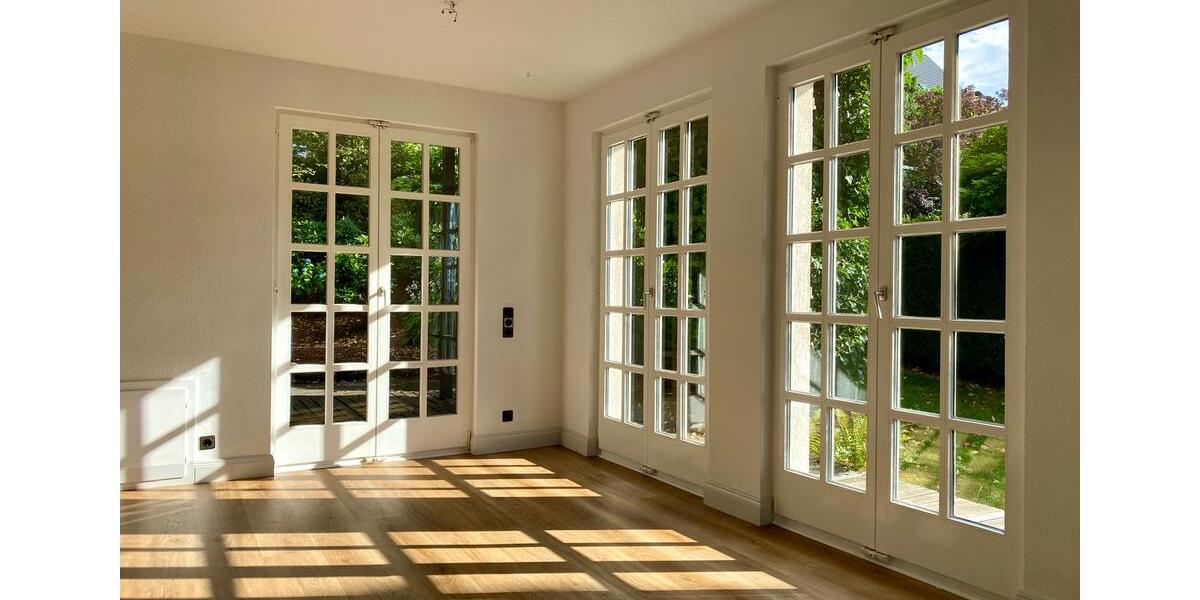 Einfamilienhaus Wuppertal Dönberg - 6 Zimmer, 190 m&sup2;, 2.550&euro; | Angebot:24433176