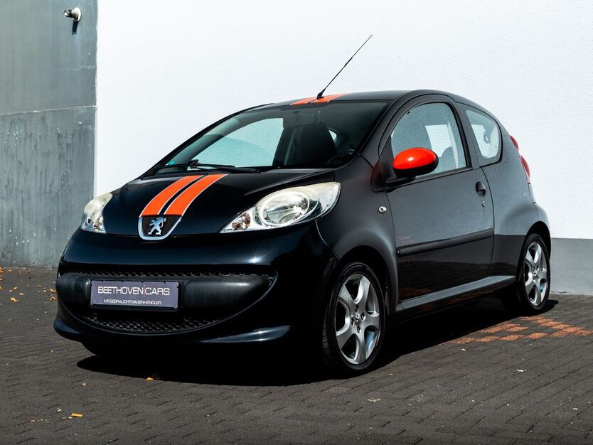 Peugeot 107 111.000 km 1.499 € Solingen 42655
