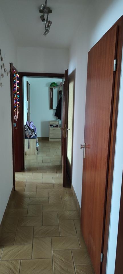 Hochwertig renovierte 3-Zimmer-Wohnung mit unverbaubarem Ausblick